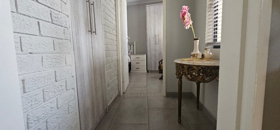 1 Bedroom Property for Sale in Wigwam North West